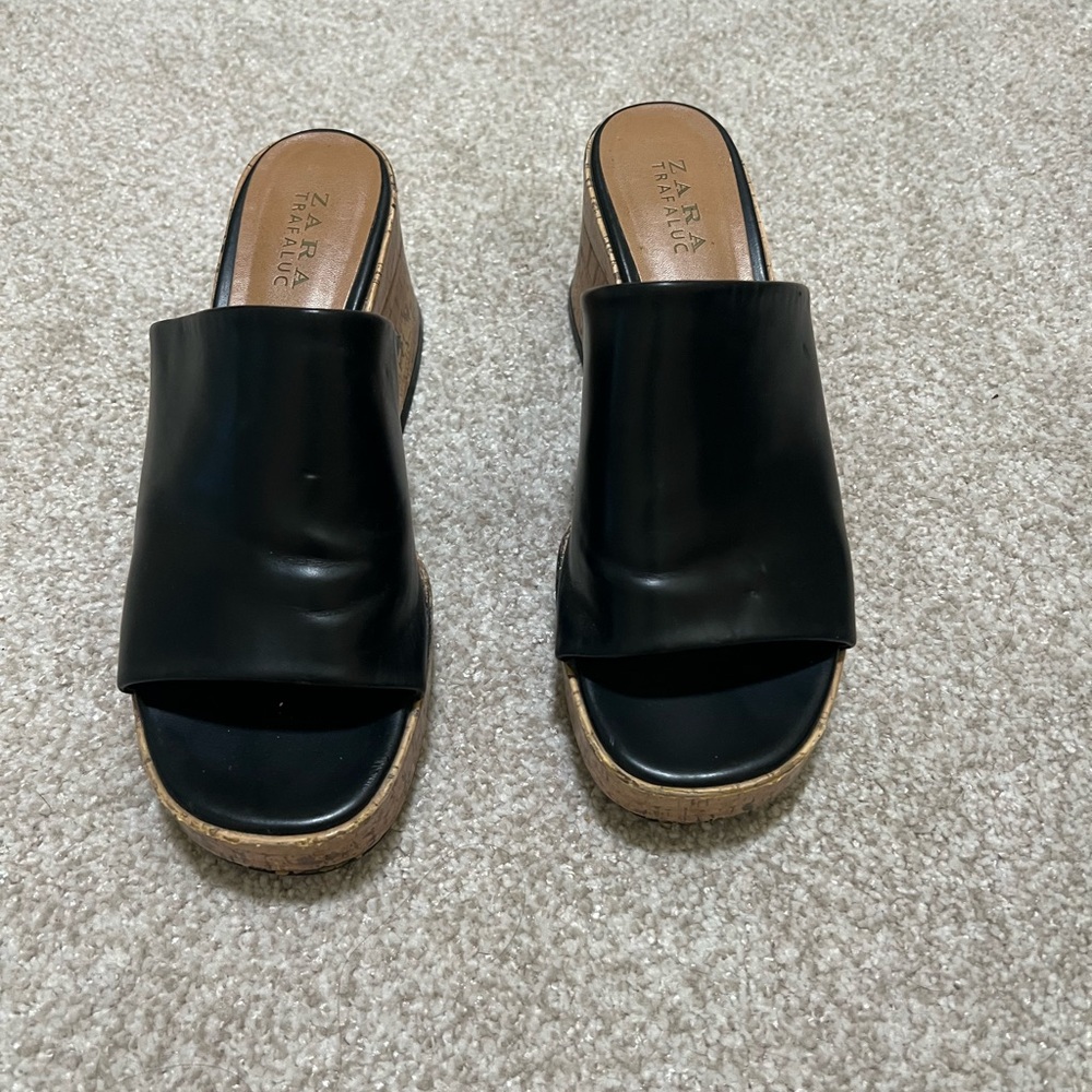 ZARA slides